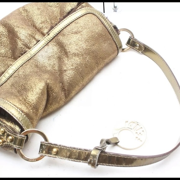 Authentic Fendi Gold Metallic Shearling Fun lined - Picture 3 of 12